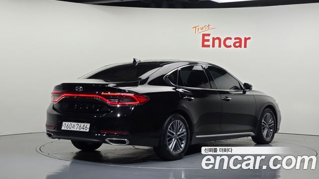 Hyundai Grandeur 2017 — photo 2