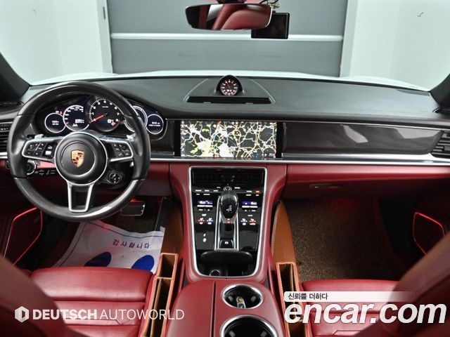 Porsche Panamera 2018 — photo 7