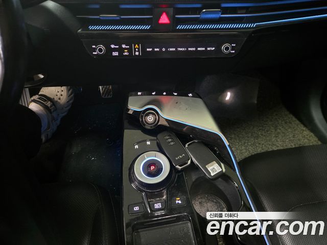 Kia EV6 2022 — photo 12