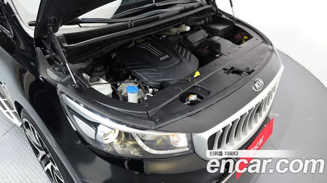 Kia Canival 2016 — photo 6