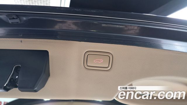 Kia Canival 2016 — photo 18