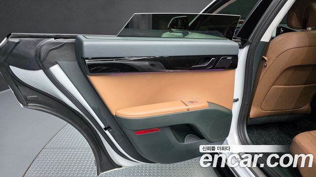 Hyundai Grandeur 2025 — photo 15