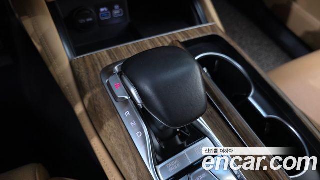 Kia K9 2023 — photo 9
