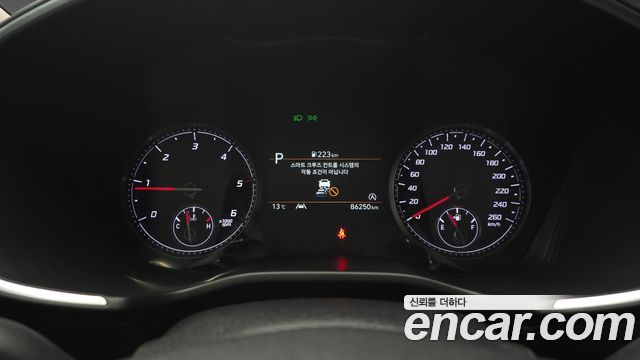 Hyundai Santafe 2022 — photo 11
