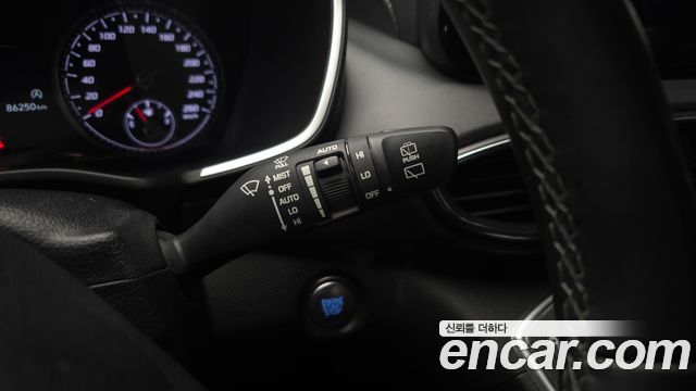 Hyundai Santafe 2022 — photo 22
