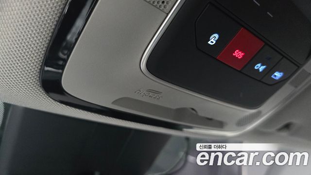Hyundai Santafe 2022 — photo 25