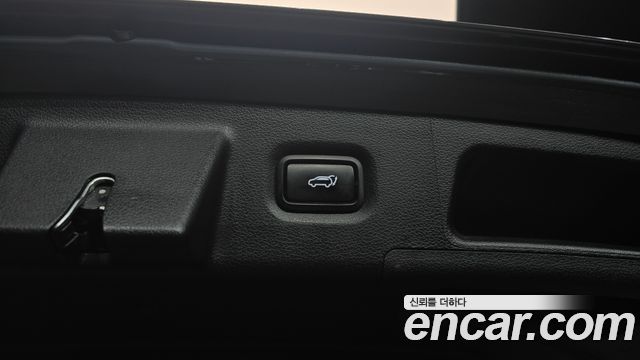 Hyundai Santafe 2022 — photo 26