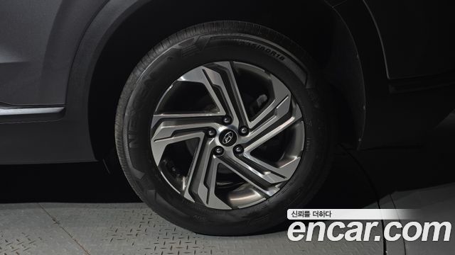 Hyundai Santafe 2022 — photo 7