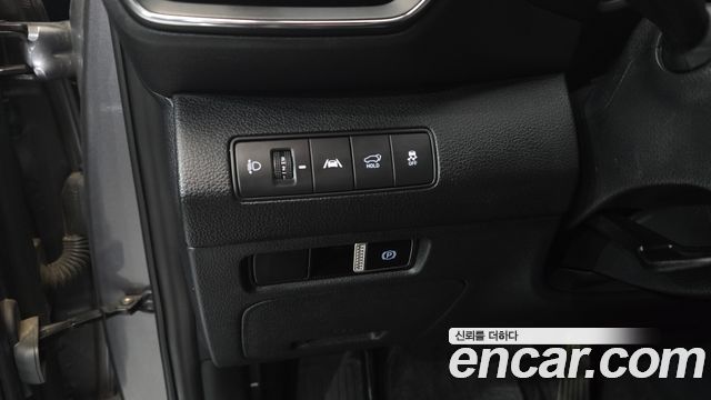 Hyundai Santafe 2022 — photo 30