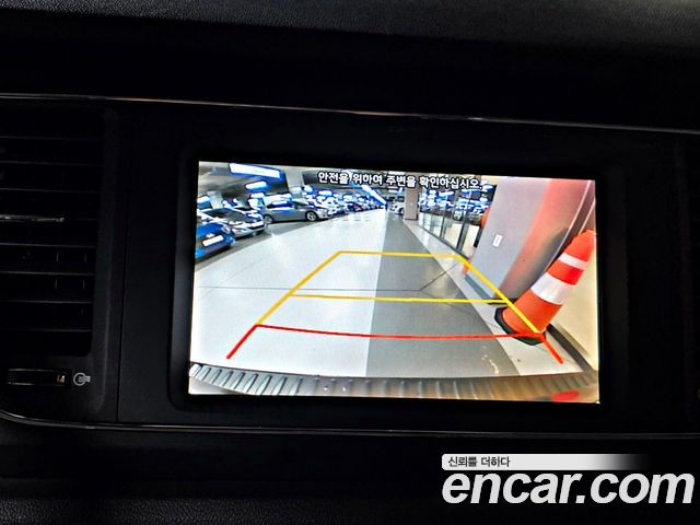 Kia Canival 2020 — photo 15