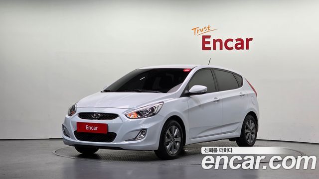 Hyundai Accent 2019 — photo 1
