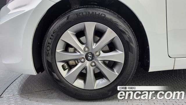 Hyundai Accent 2019 — photo 5