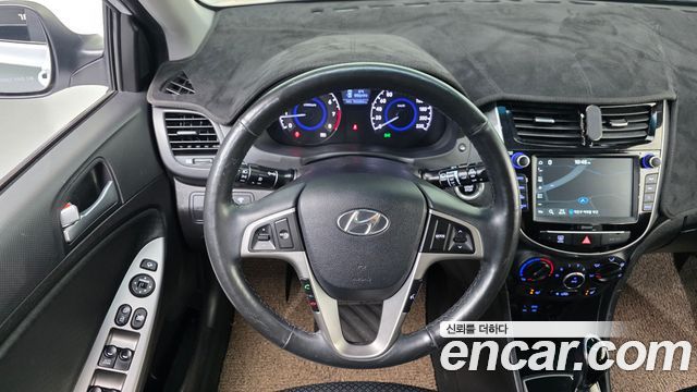 Hyundai Accent 2019 — photo 21