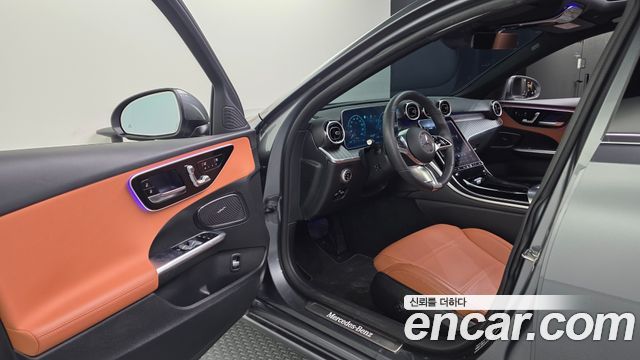 Mercedes-Benz C-Class 2024 — photo 13
