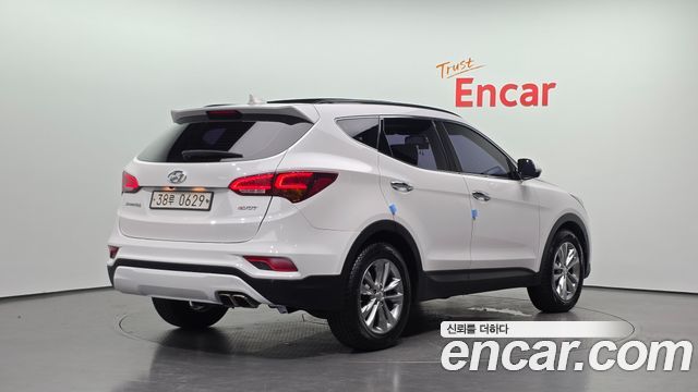 Hyundai Santafe 2016 — photo 2