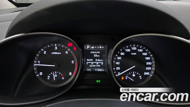 Hyundai Santafe 2016 — photo 11