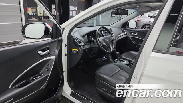 Hyundai Santafe 2016 — photo 13