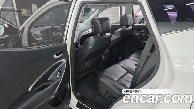 Hyundai Santafe 2016 — photo 17