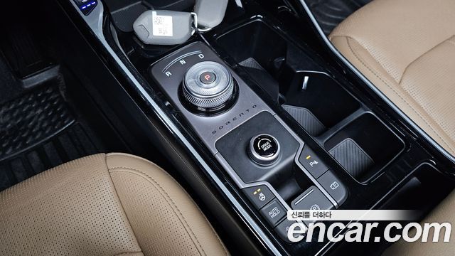 Kia Sorento 2024 — photo 12