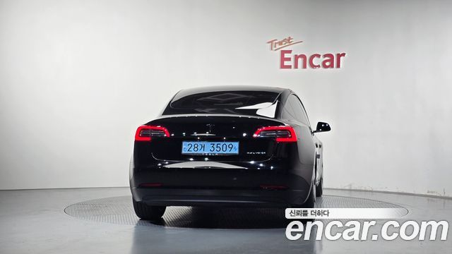 Tesla Model 3 2022 — photo 4