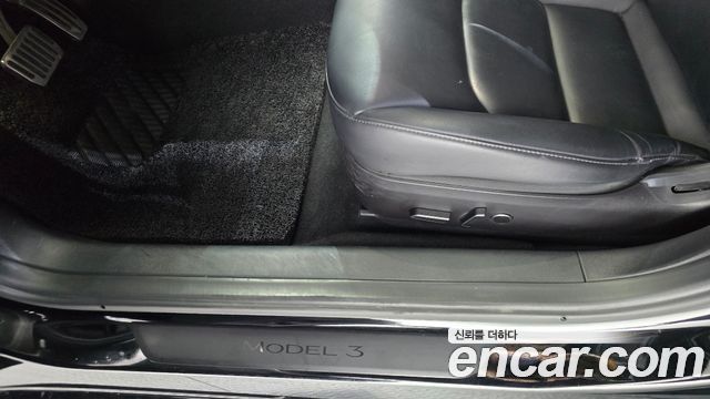 Tesla Model 3 2022 — photo 29