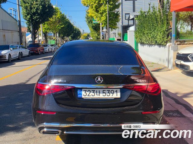 Mercedes-Benz S-Class 2023 — photo 6