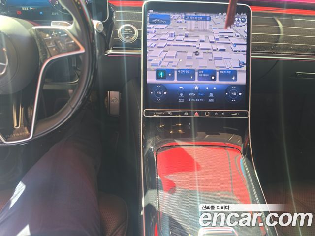 Mercedes-Benz S-Class 2023 — photo 12