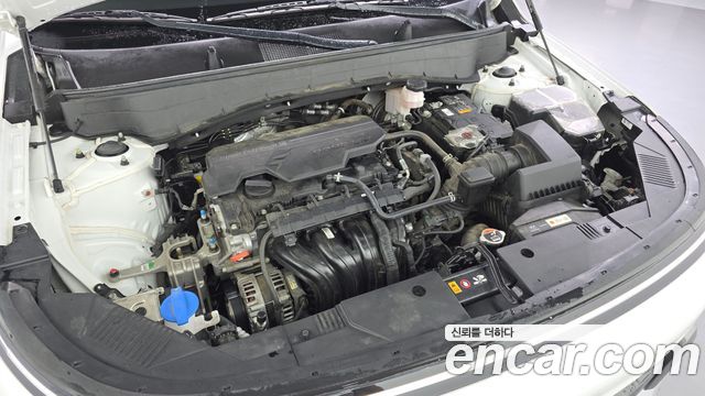 Hyundai Kona 2023 — photo 6