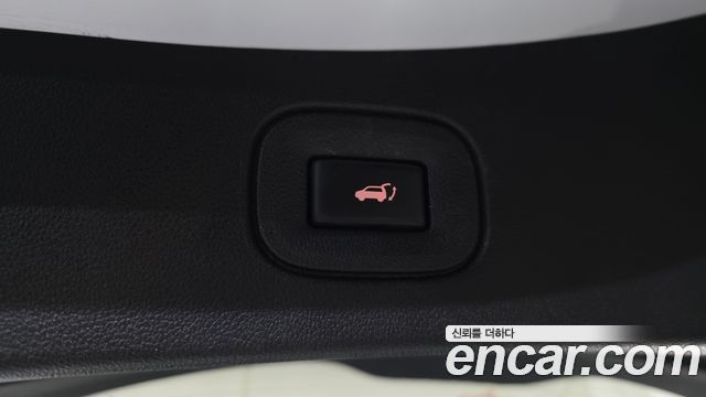 Renault Korea QM6 2021 — photo 23