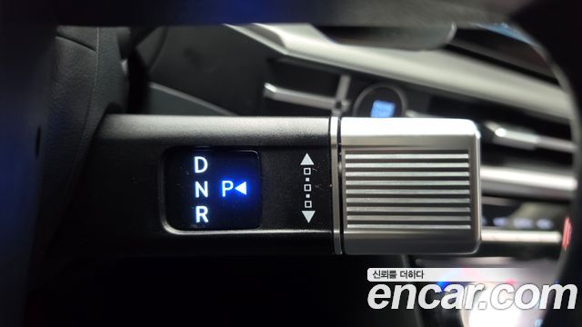 Hyundai Santafe 2024 — photo 9