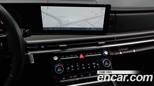 Hyundai Santafe 2024 — photo 13