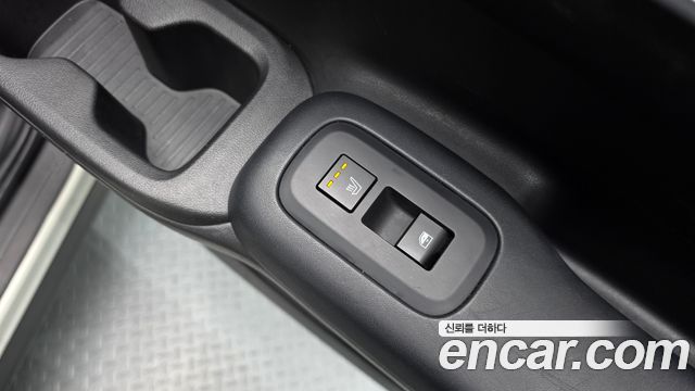 Hyundai Santafe 2024 — photo 17