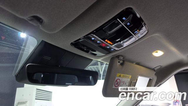 Hyundai Santafe 2024 — photo 18