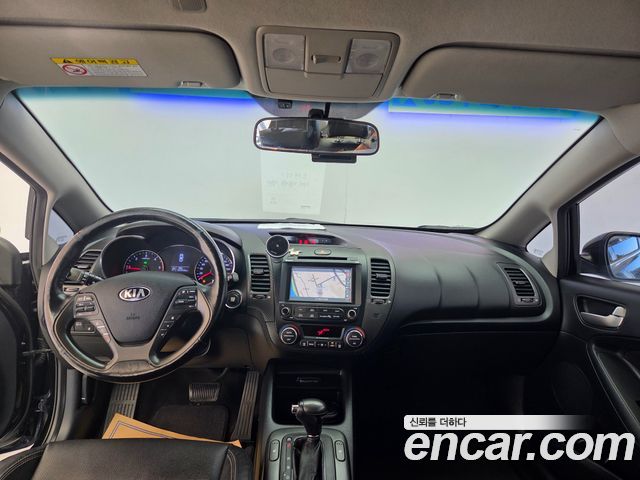 Kia K3 2015 — photo 7