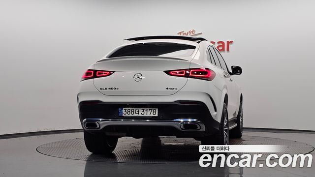 Mercedes-Benz GLE-Class 2023 — photo 4