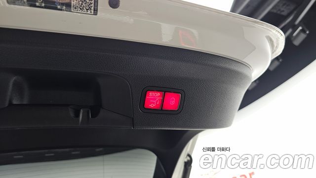 Mercedes-Benz GLE-Class 2023 — photo 27