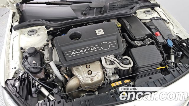 Mercedes-Benz GLA-Class 2018 — photo 6
