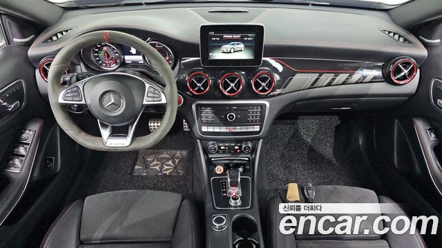 Mercedes-Benz GLA-Class 2018 — photo 7