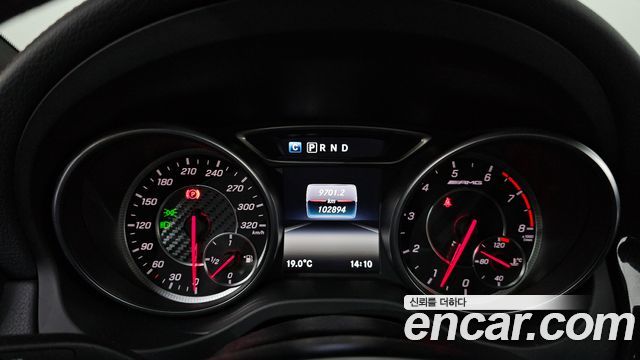 Mercedes-Benz GLA-Class 2018 — photo 8
