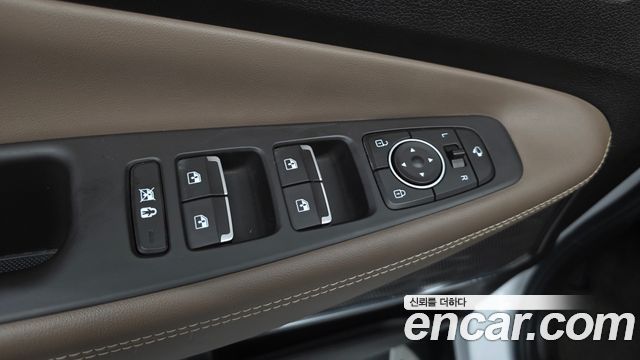Hyundai Santafe 2019 — photo 28