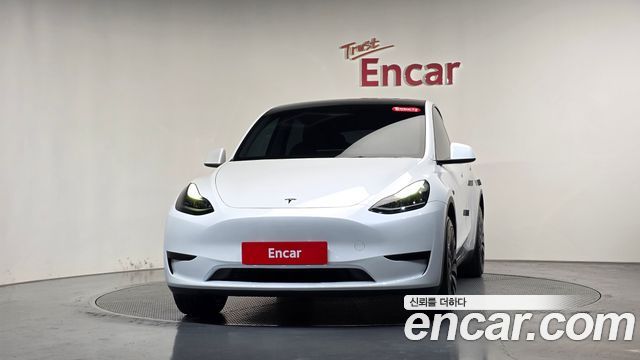 Tesla Model Y 2024 — photo 3
