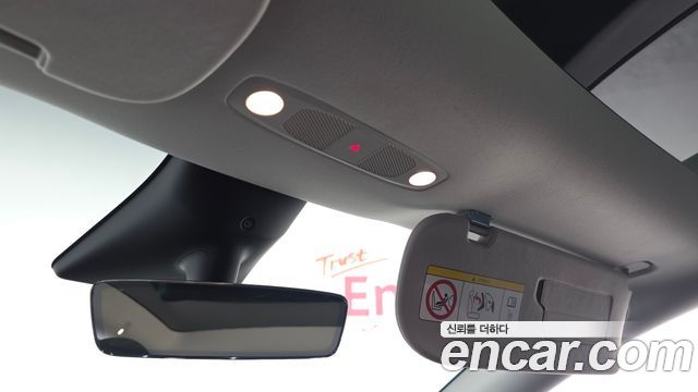 Tesla Model Y 2024 — photo 21