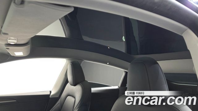Tesla Model Y 2024 — photo 22