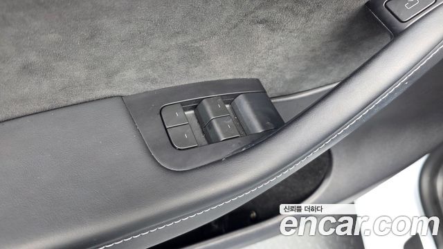 Tesla Model Y 2024 — photo 27