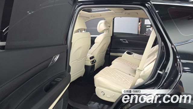 Genesis GV80 2022 — photo 17