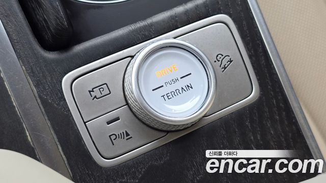 Genesis GV80 2022 — photo 28