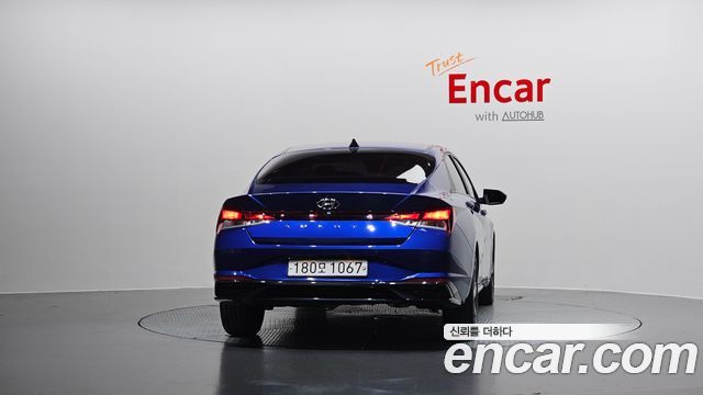 Hyundai AVANTE 2021 — photo 4