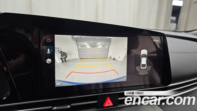 Hyundai AVANTE 2021 — photo 20