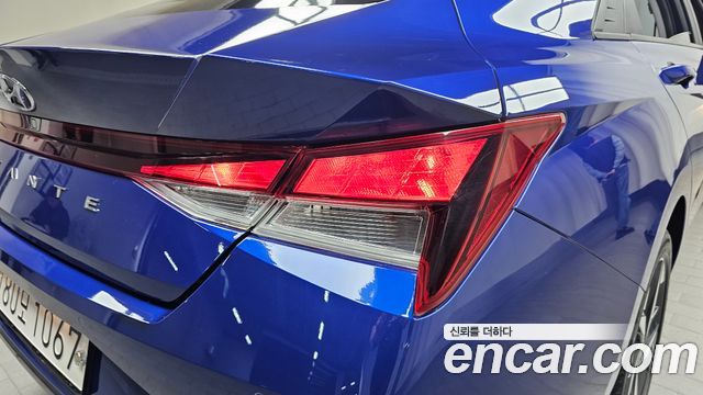 Hyundai AVANTE 2021 — photo 9