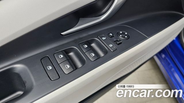 Hyundai AVANTE 2021 — photo 30